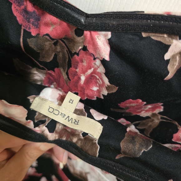 Floral Dress - Picture 5 of 5